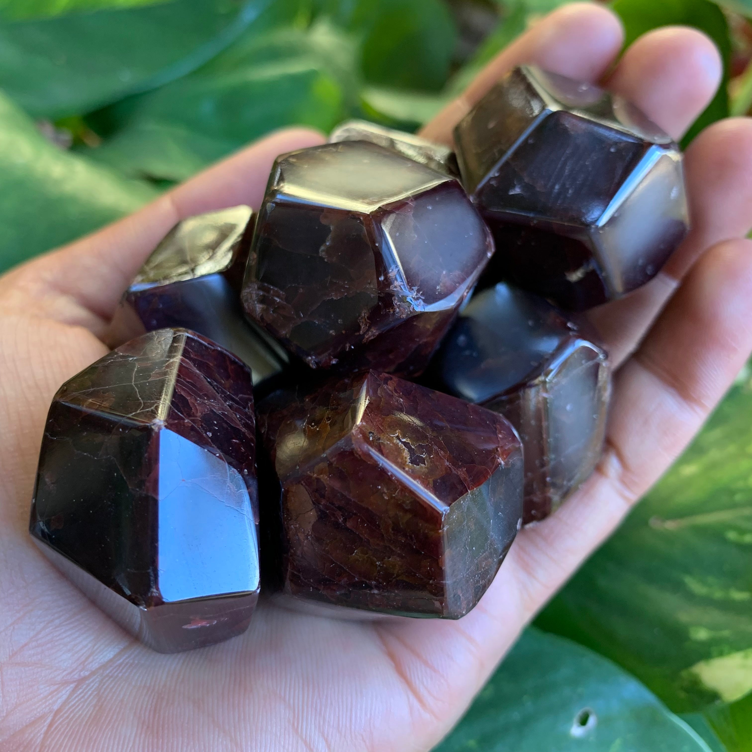 Polished Garnet Healing Crystals